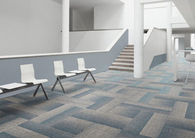 Tapijtvloer en tapijttegels - Projectinrichting J.P. van Beek